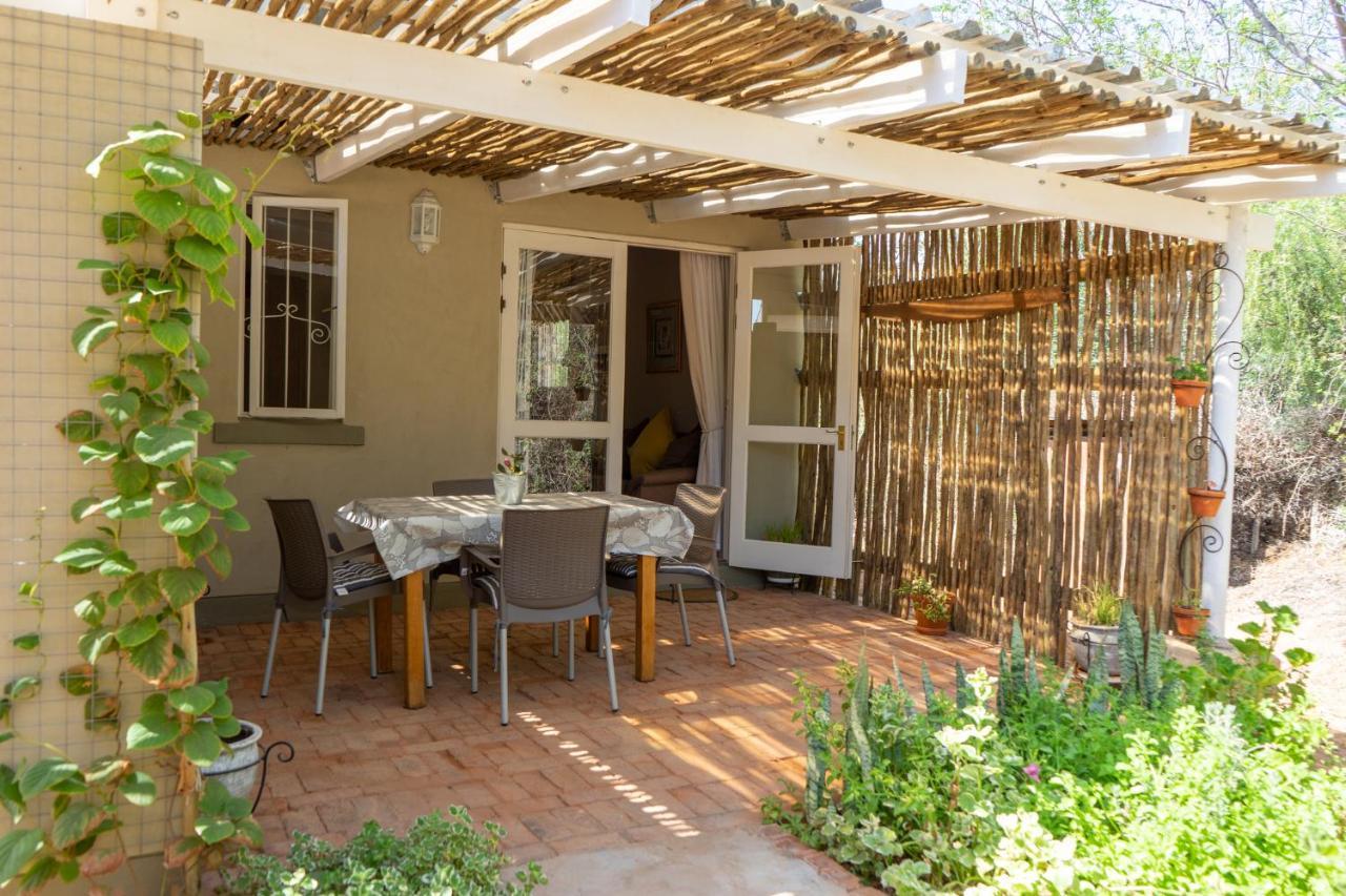 Gasteria Grange Pensionat Calitzdorp Exteriör bild